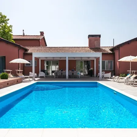 Ninetta 10&1, Emma Villa