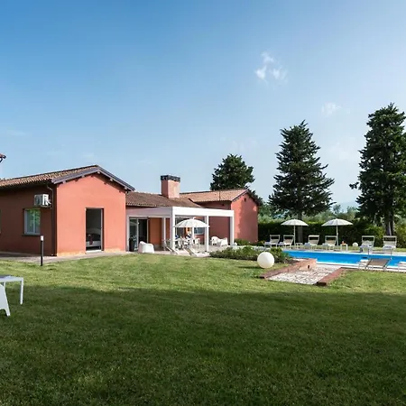 Ninetta 10&1, Emma Villa *